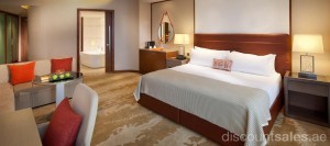 jumeirah-beach-hotel-rooms-ocean-superior-room-king-02-hero