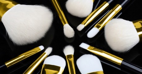 Sets of Cosmetic Brushes