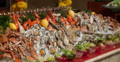 International Seafood Buffet with Drinks