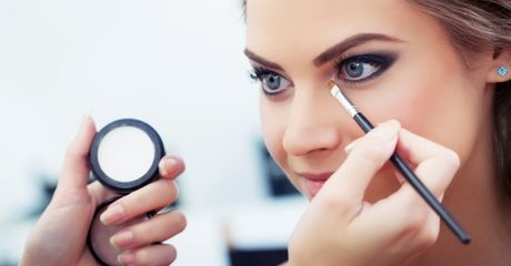 Make-Up Artist Online Course