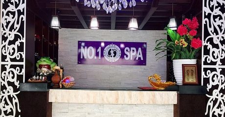 One-Hour Foot Spa Therapy