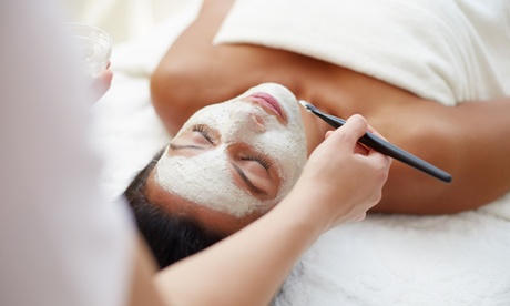 45-Minute Facial Session