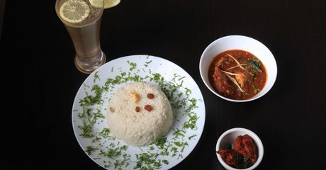 Curry Meal and Soft Drink for One