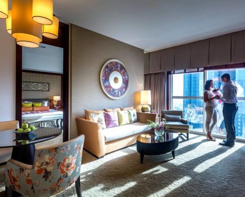 Dusit Thani Heart of Hearts Room & Dinner Package Offer