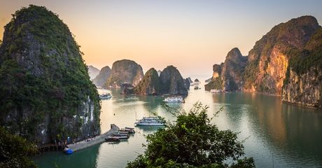 3- or 7-Night Tour with Meals in Vietnam