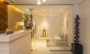 Reflexology with Pool Access
