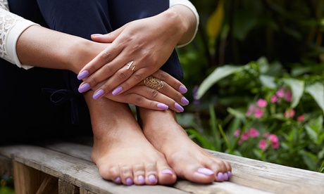 Brazilian Mani-Pedi