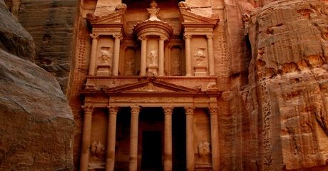 ✈ Jordan: 3- to 5-Night 4* Stay with Tours