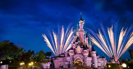 ✈ Paris and Amsterdam: 6 Nights with Disneyland