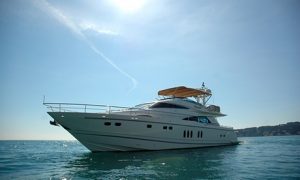 Two-Hour 50-Foot Yacht Hire