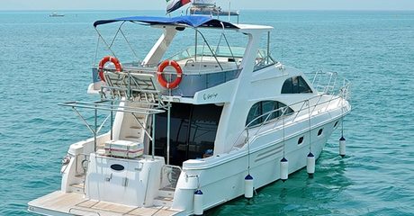 Yacht Rental for Up to 21 People