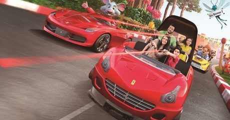 Abu Dhabi: 4* Stay with Theme Park Tickets Inclusive of taxes