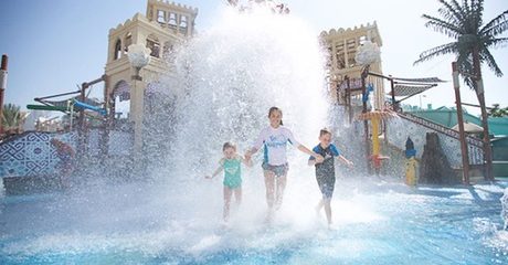 Abu Dhabi: Up to 3 Nights Eid stay with Theme Park Tickets