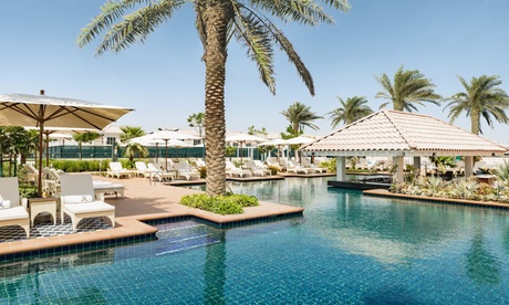 Dubai: 5* Stay with Breakfast