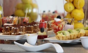 Lunch or Dinner Buffet with Drinks: Child (AED 35)