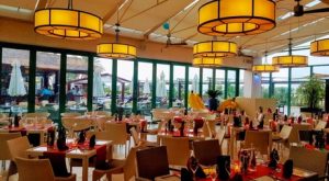 5* Lunch Buffet with Soft Drink