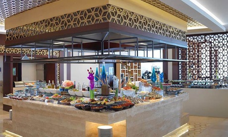 Choice of 4* Buffet: Child (AED 49)