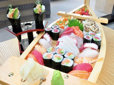 Sushi Platter of 32