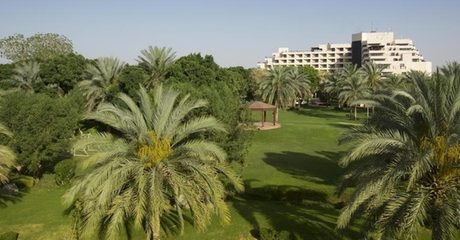 Al Ain: 5* National Day Stay with Breakfast