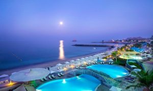 Fujairah: 5* Valentine Day Stay with Dinner
