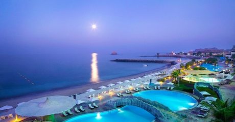 Fujairah: 5* Valentine Day Stay with Dinner
