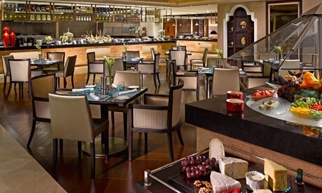 5* Lunch or Dinner with Drinks: Child (AED 49)