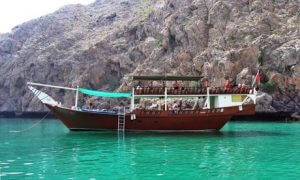 Fujairah: 1- or 2-Night 4* Stay with Dhow Cruise