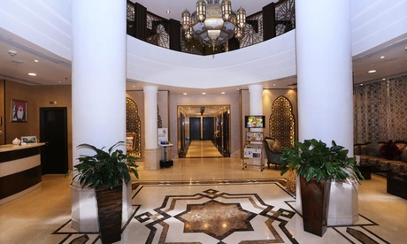 Sharjah: 4* Stay with Breakfast