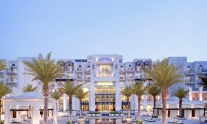 Abu Dhabi: 5* Stay with Theme Park Tickets