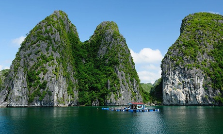 Vietnam: 6-Night Tour with Cruise