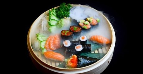 16-Piece Sushi Platter