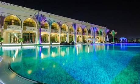 Abu Dhabi: 1- or 2-Night 4* Stay with Breakfast