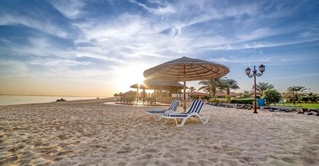 Abu Dhabi: One-Night 5* Weekend Stay with Buffet Breakfast