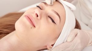 Hydra-Facial with Vitamin C