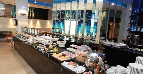 4* Dinner Buffet with Drinks: Child (AED 39) or Adult (AED 62)