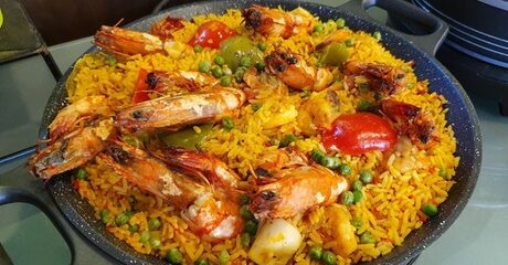 Up to 44% Off on Brunch Food at Spices at 5* Movenpick Al Mamzar