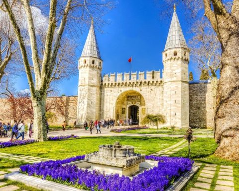 Topkapi Palace & Harem Museum Ticket & Audio Guide Sightseeing and Tours