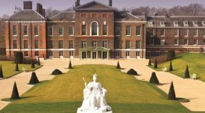 Westminster 3 Hour Walking Tour & Visit Kensington Palace  Ritz Hotel (W1J 9BR)