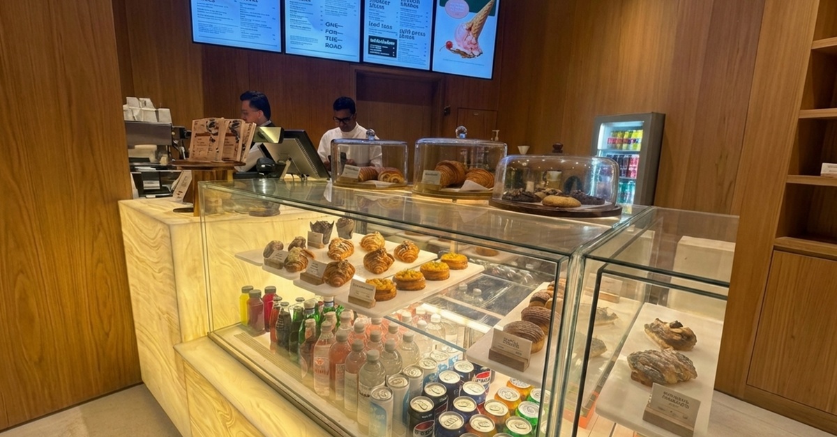Dine Your Way: Aed 100